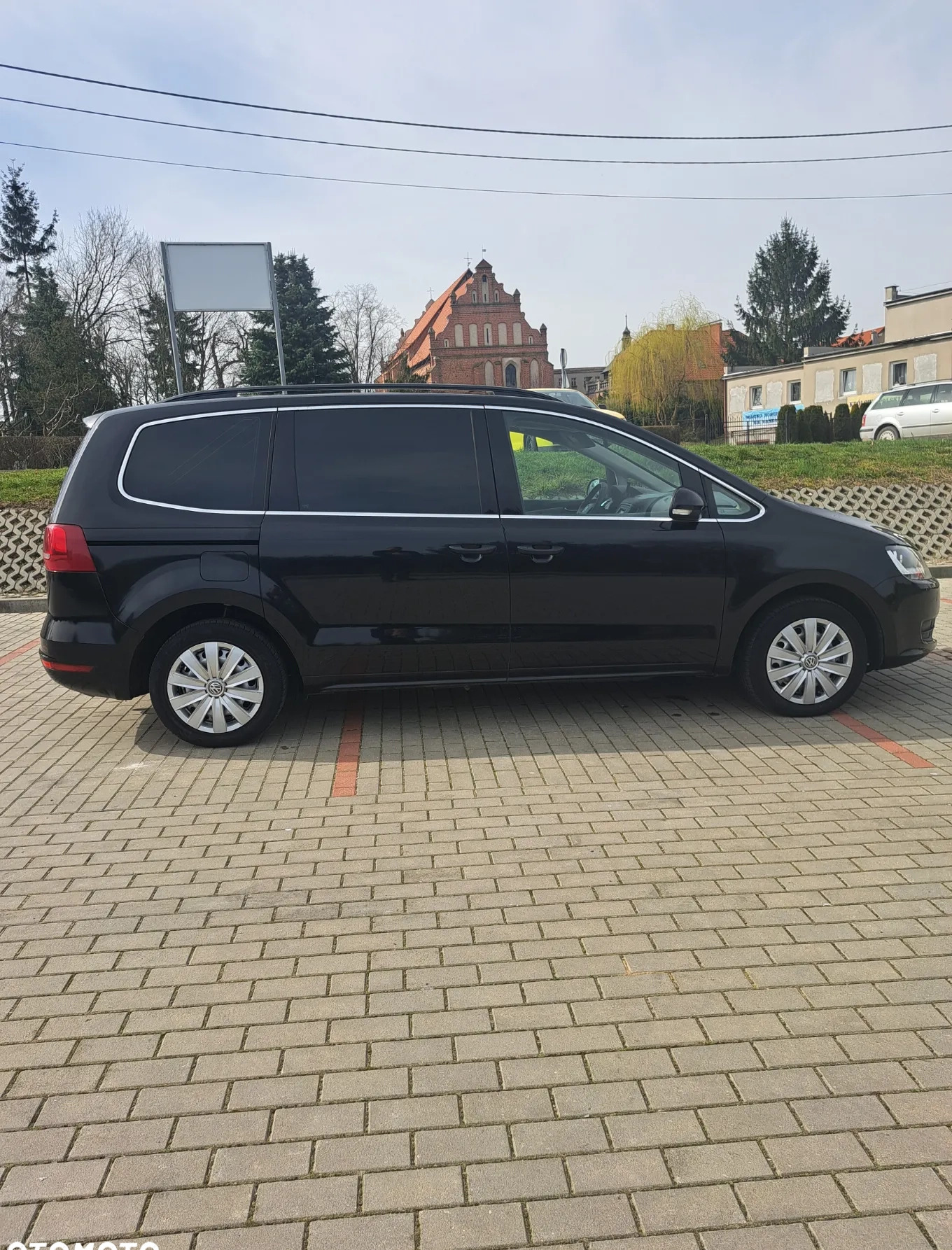 Volkswagen Sharan cena 41000 przebieg: 255000, rok produkcji 2012 z Łasin małe 326